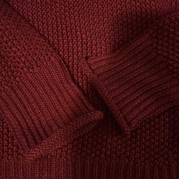 Red/maroon sweater - Picture 4 of 6